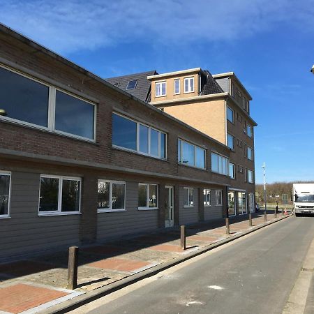 Beau Sejour Lägenhet Bredene Exteriör bild